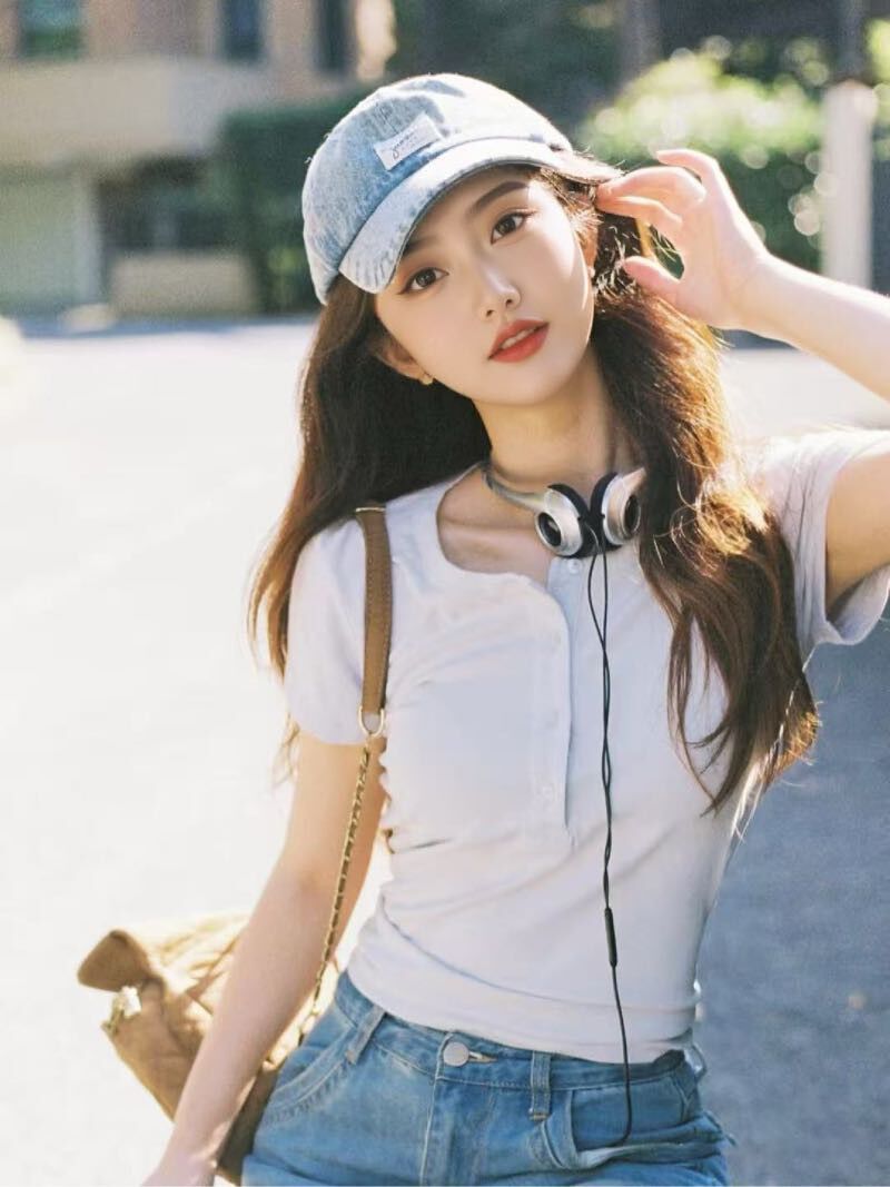 长春外围学生妹 168/94 天然D 筷子腿 洋气 反差 6 file 7003