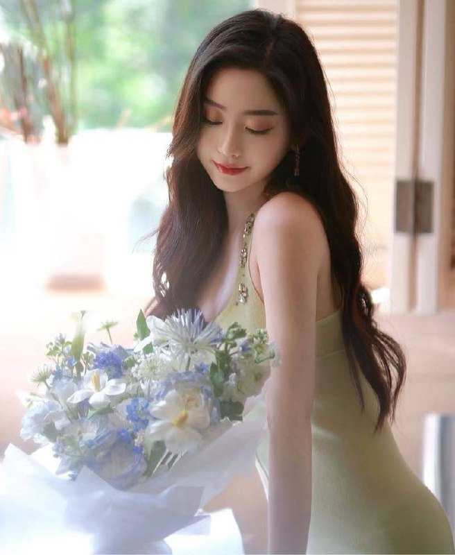 上海｜04年 168cm 御姐·筷子腿·蜜桃臀相关配图