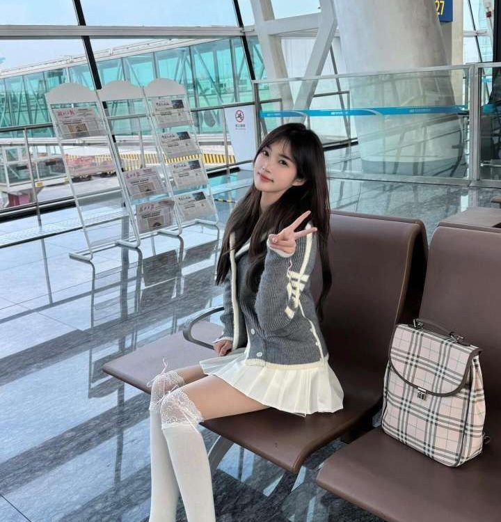 上海外围 172 -D 胸器天菜 真实03年 身材火辣 5 1000023002