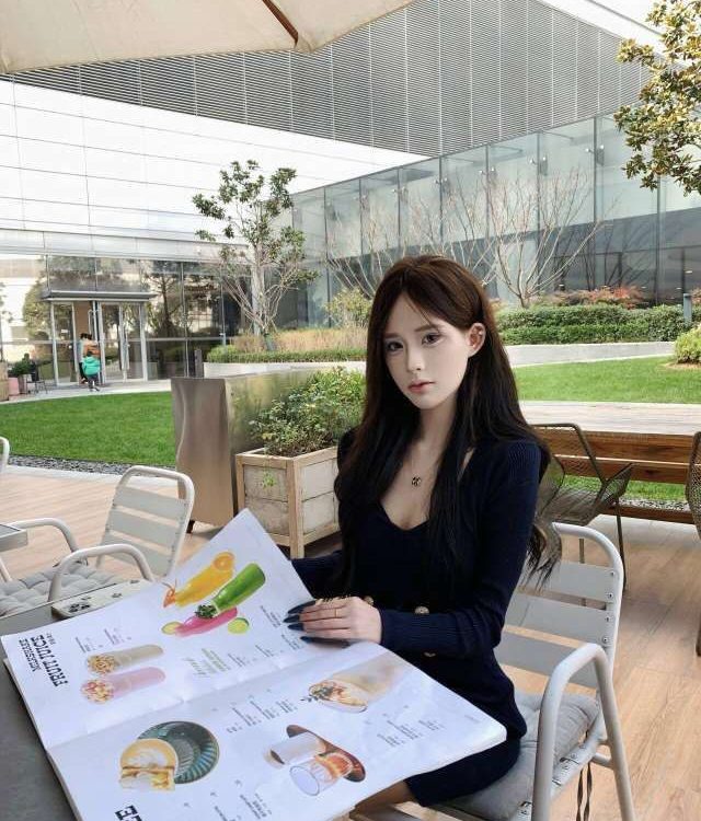 武汉外围 06极品白小纯甜酱 乖巧的极品反差女友 2 1000024951