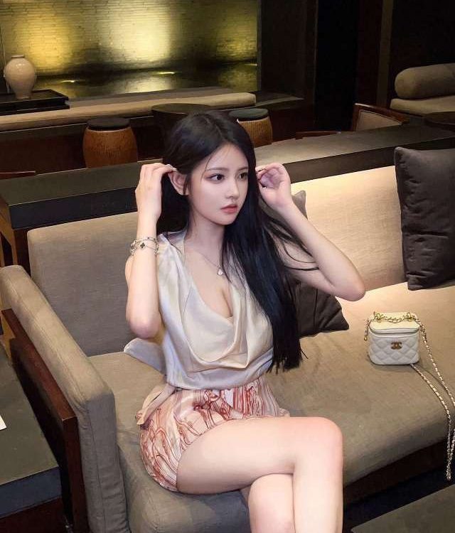 武汉外围 172江南没人 长腿美乳五官精致 2 1000026051