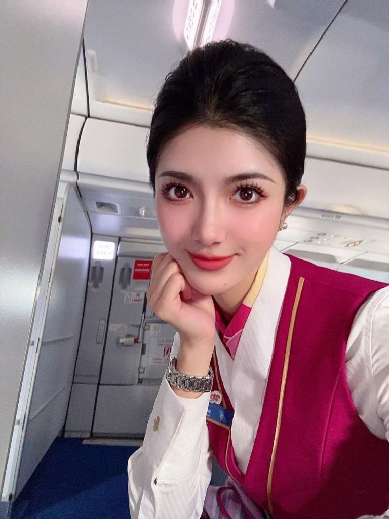 成都外围 南航在飞空姐兼职 完美身材气质典雅款 2 1000026786
