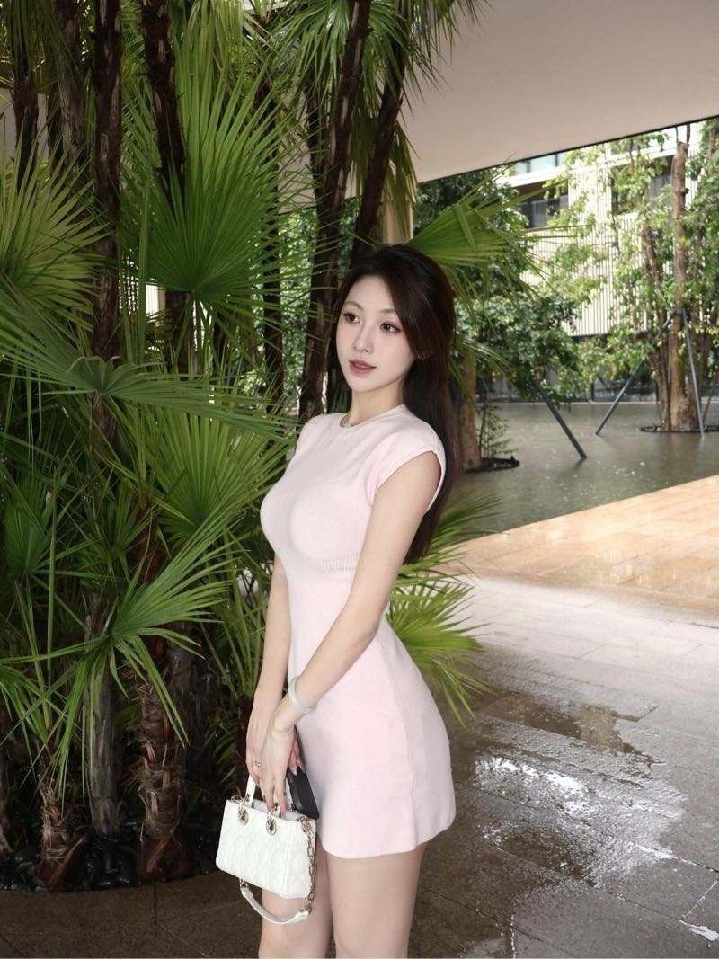 苏州外围 168天然D 身材高挑 细腰翘臀 1 1000026825