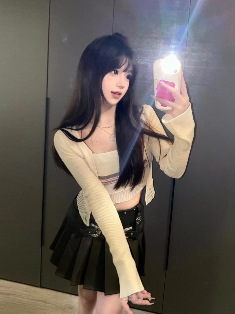 重庆外围 05学生暑假兼职 萝御双修极致反差 5 1000029293