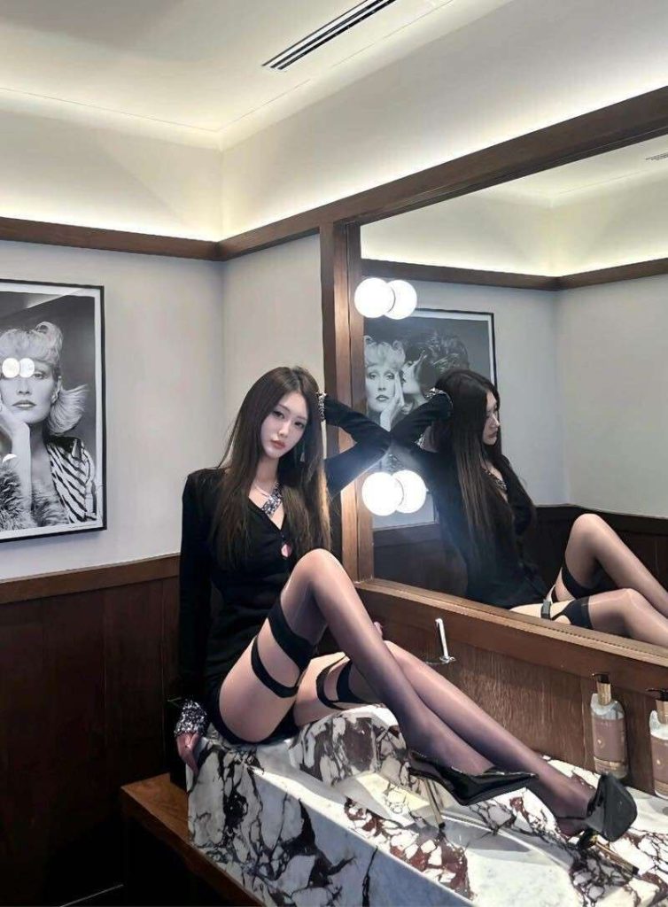 苏州外围 174清纯网红御姐小模特 细腰翘臀 6 1000030910