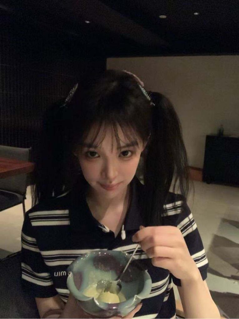 上海外围 05年极品小纯全身0整清纯美少女 3 1000031346