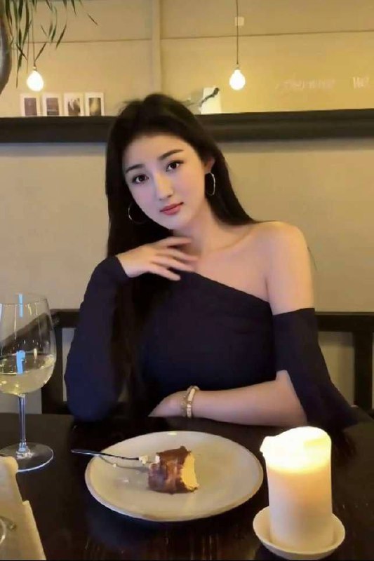 厦门外围学生妹 173 天然C 留学生 学生 一字马 3 file 187