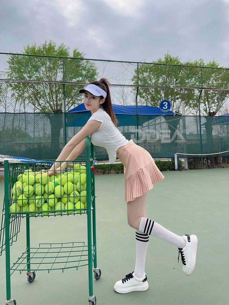 上海外围05年真实在校大学生鸳鸯浴舌吻69口胸D丰满尤物极品新人 6 file 690acd32eee58