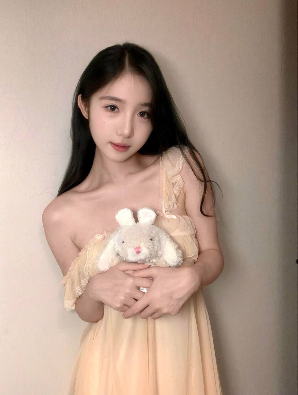 郑州外围高颜值 166/46 5 file 2332