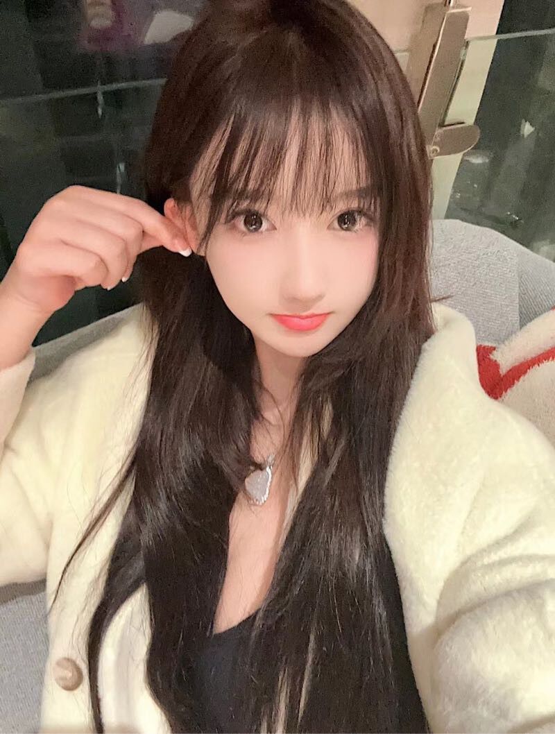 重庆外围学生妹 168/69 天然C 新人 三点粉 乖巧 6 file 5766