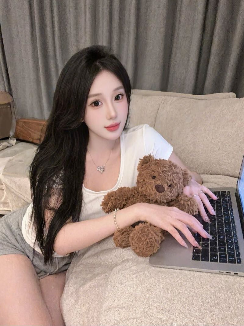 沈阳外围纯欲 171/49 天然C 可盐可甜 新人 4 file 6141