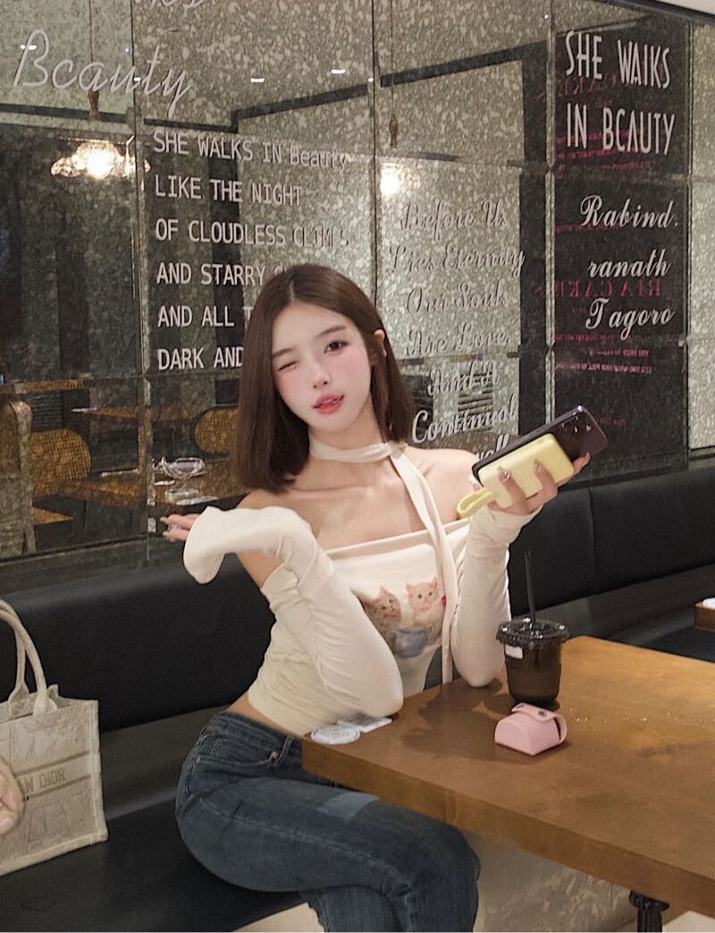 大连外围韩系 168/45 天然D 筷子腿 初恋feel 健身 5 file 6338