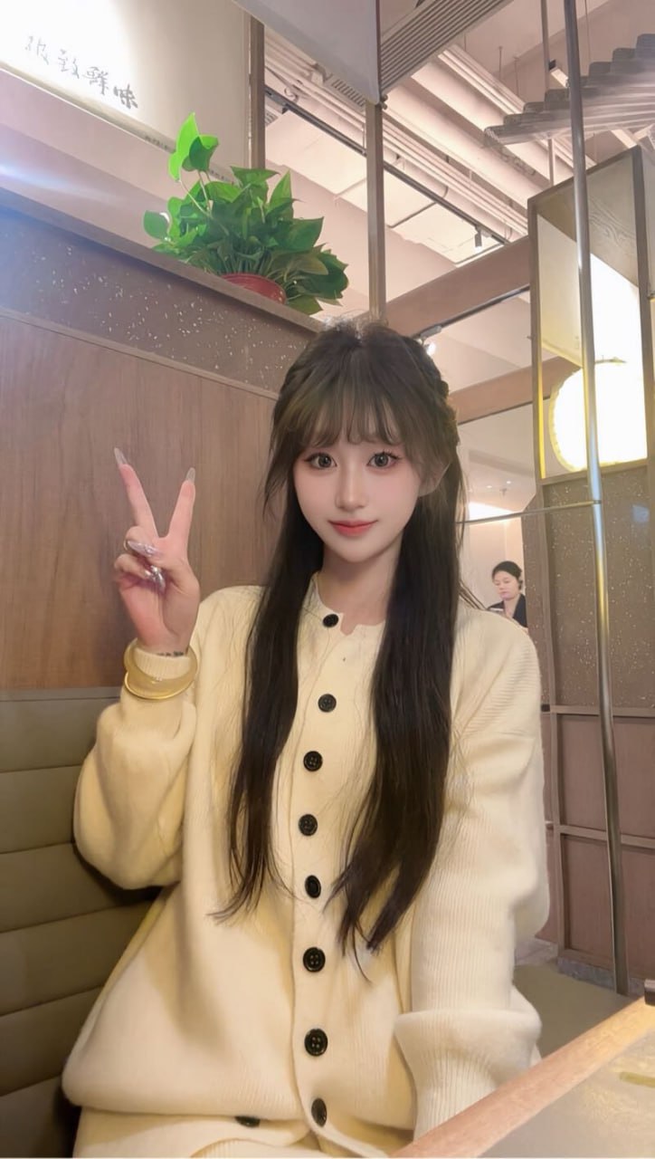 大连外围学生妹 169 天然C 花瓶身 三点粉 兼职 4 file 6366