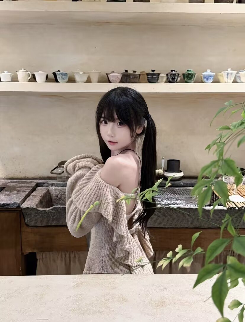 宁波外围05年洋气 165/88 天然C 三点粉 女孩 3 file 7793